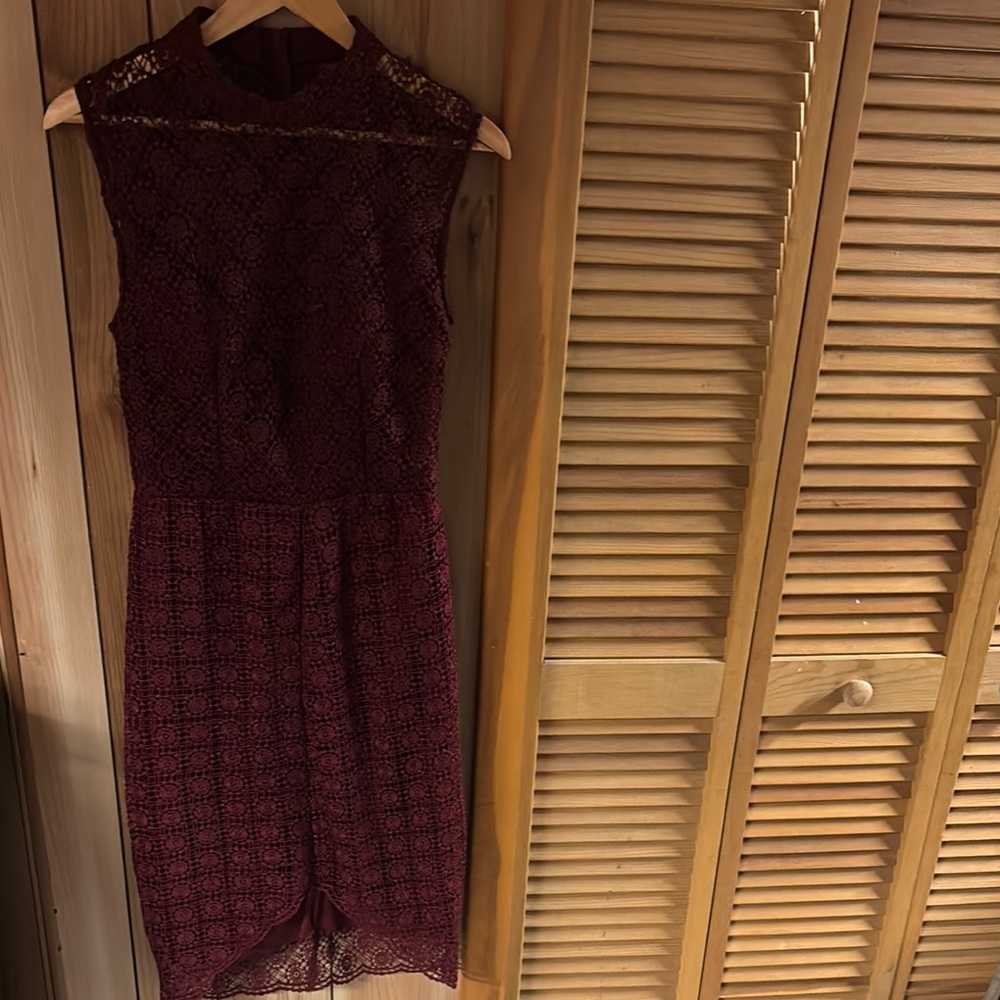 Elegant Burgundy Lace Dress